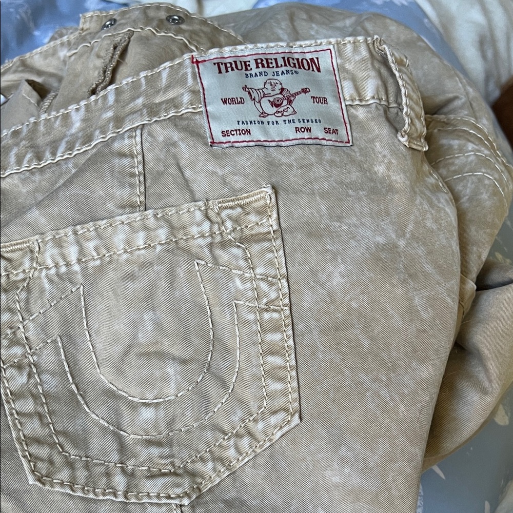 NWT. True Religion, size 32 (aka sz 14), Bobbi low-rise baggy cargos - Picture 9 of 16